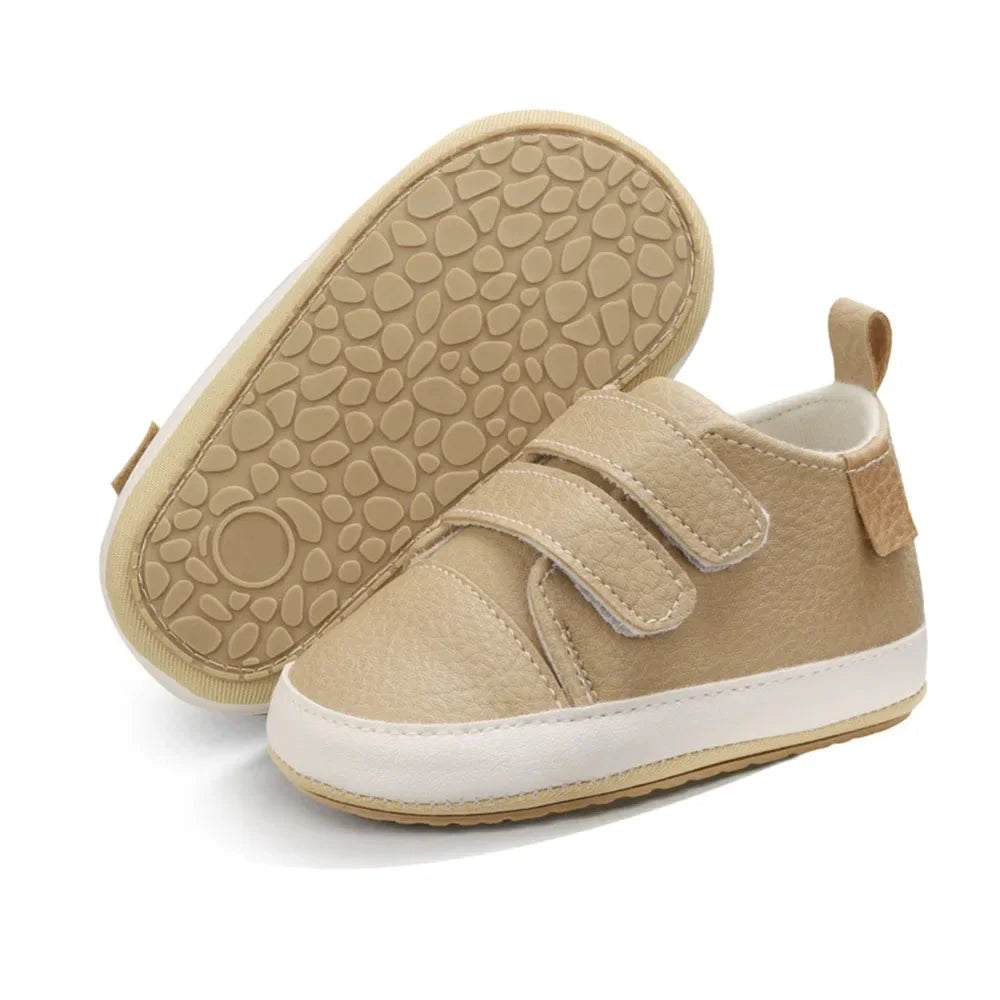 Basket bébé à scratch beige