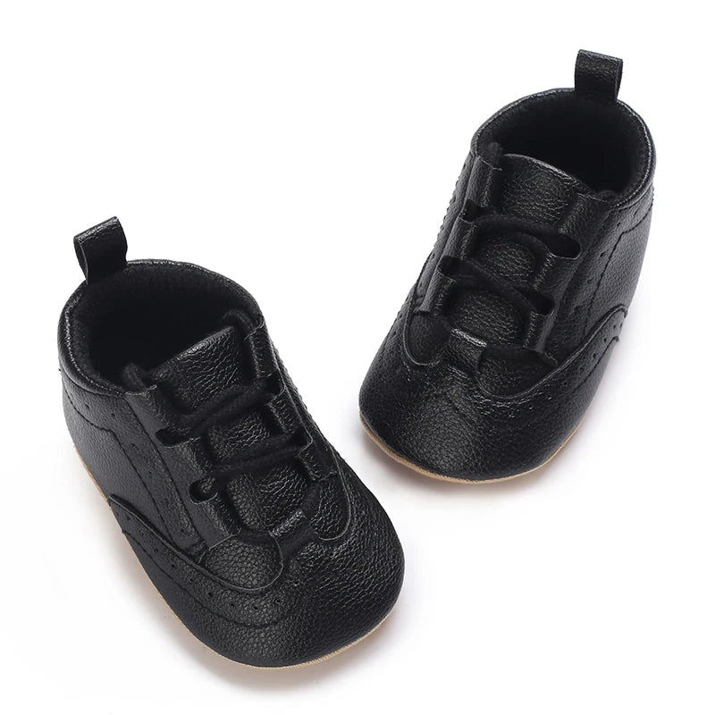Baskets Noires souples et antidérapantes