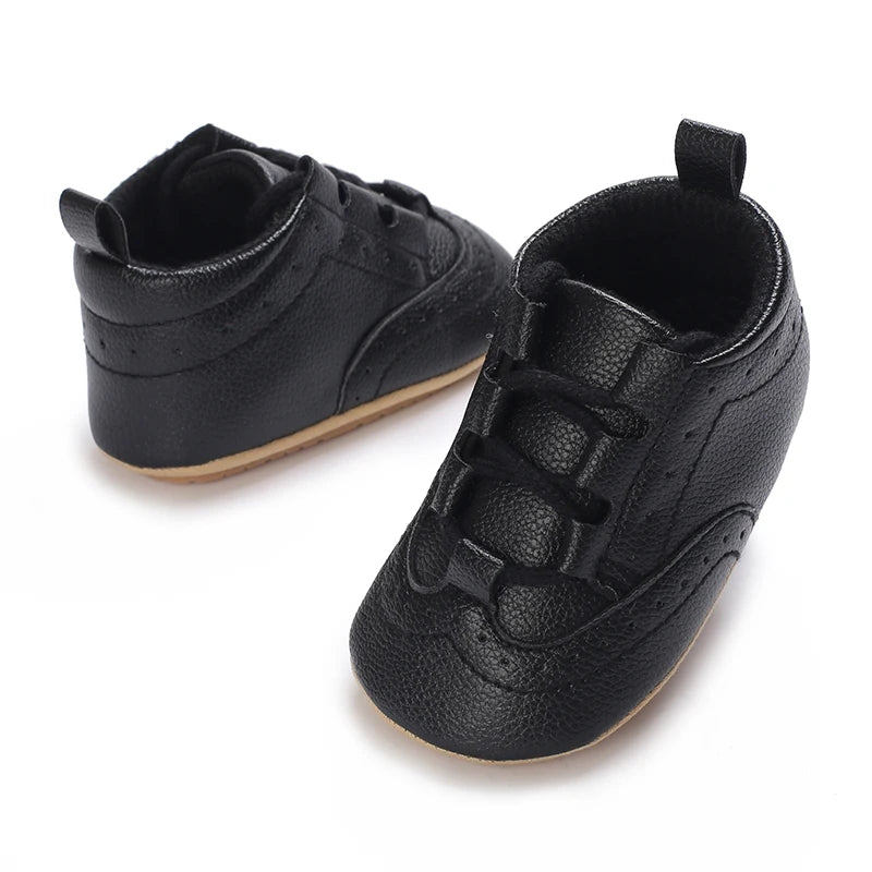 Baskets Noires souples et antidérapantes