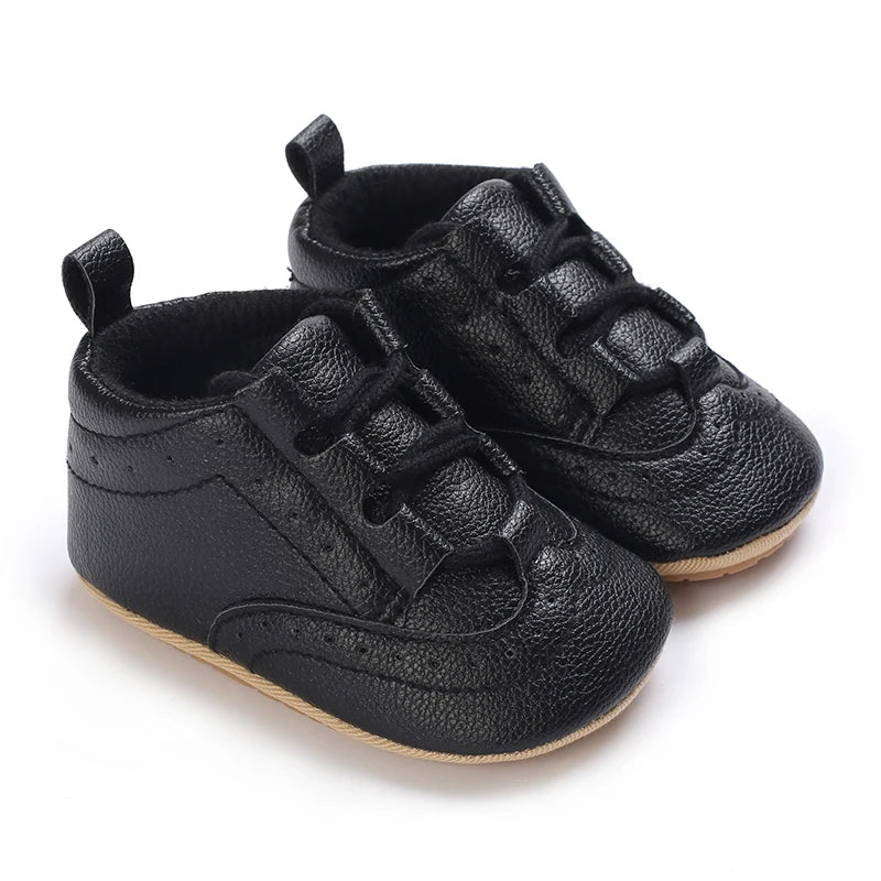 Baskets Noires souples et antidérapantes