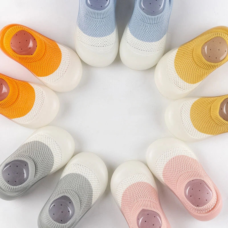 Chaussures de marche pour bébé souples et antidérapantes Rose